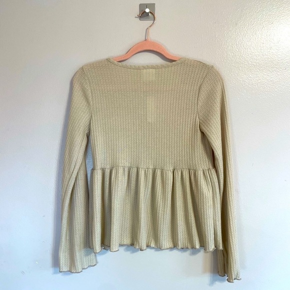 Livi By Olivia Rae Long Sleeve Top - Picture 2 of 11